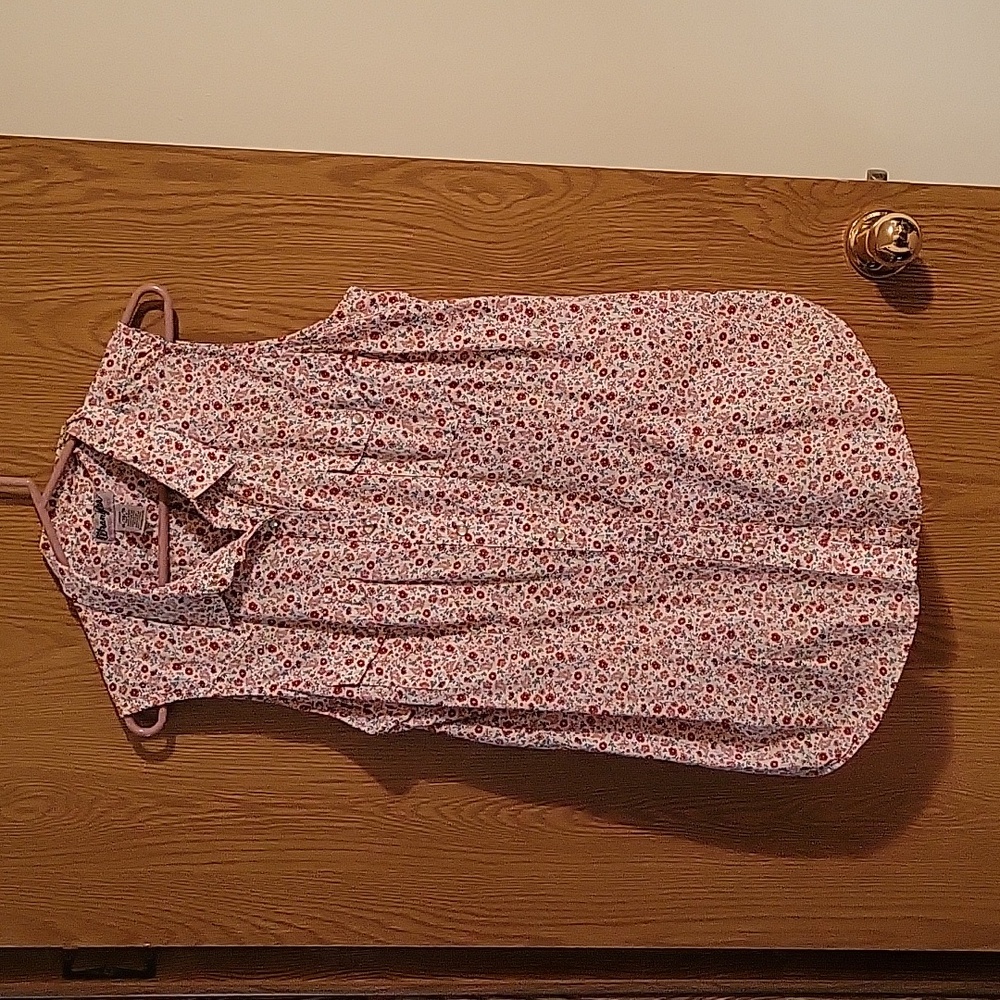 Wrangler Red and Blue Floral Top